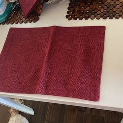 4 Red Table Plate Mate