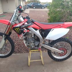 2006 Honda CRF450