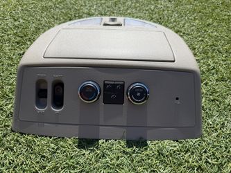 New Roof Dome Map Light Nissan Armada / Infiniti QX56 OEM