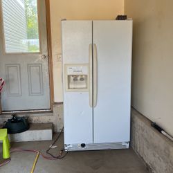 Kenmore Fridge (Reliable)