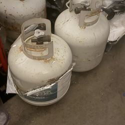 propane tanks empty