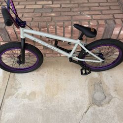 ELITE BMX 20” New