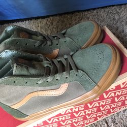 BRAND NEW Vans Boys Size 1.5