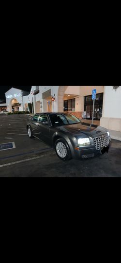 2010 Chrysler 300 touring