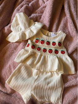 Infant outfit