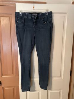 Women’s torrid brand dark blue bombshell skinny jeans 16T