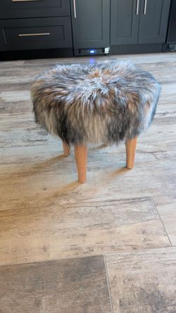 Faux fur footstool