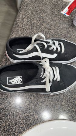 Vans shoes black