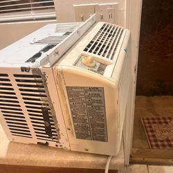 Window air conditioners