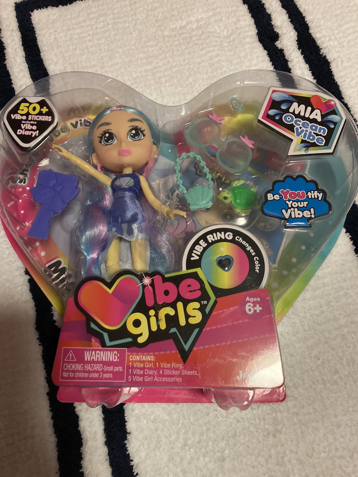 Vibe Girls, Toy