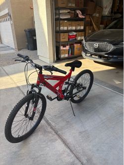 Bike (NEED GONE ASAP)