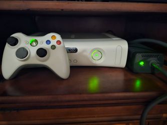 Xbox 360 120GB (Read Description)