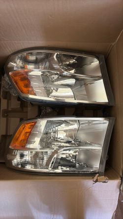 Ram 1500 Headlights