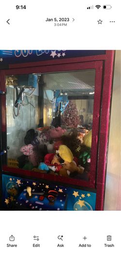 Claw machine