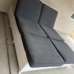 Outdoor Pool Side Lounge Chair/bed