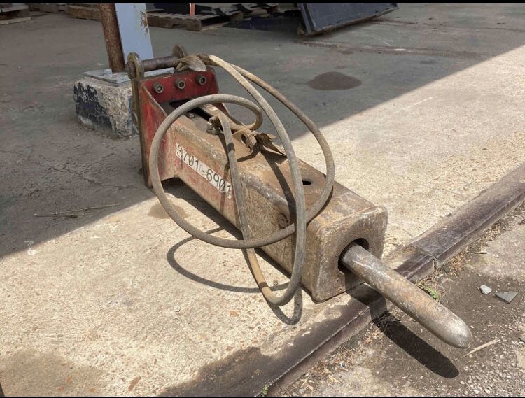 Hydraulic breakers and hammers