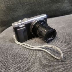 Panasonic Lumix DMC-ZS60