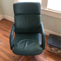 Leather Chair 