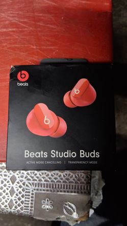 BEATS STUDIO BUDS