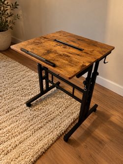 Adjustable Standing Desk with Tilting Top