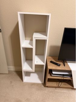 TV stand or Shelf- like new