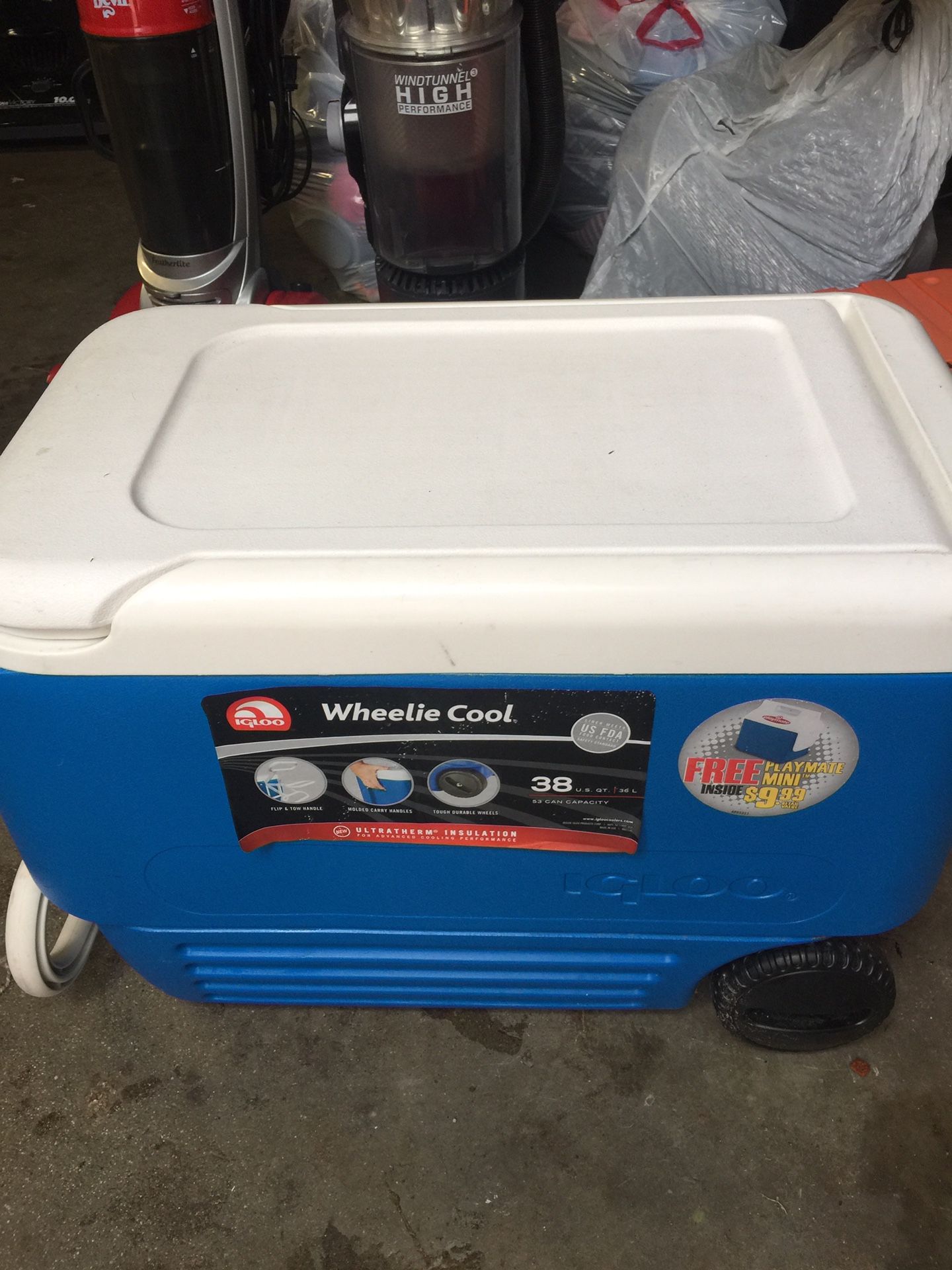 Cooler $15