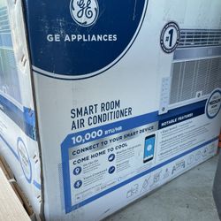 GE SMART Air conditioner 10,000BTU