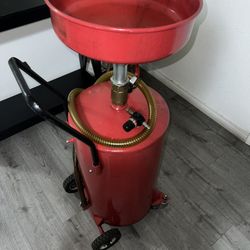 Oil Drain For Lift 20 Gallons 