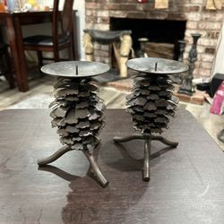Pinecone Pillars Candle Holder 