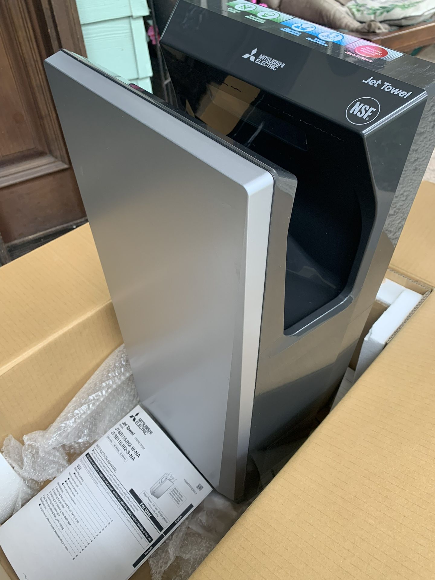 Mitsubishi Electric Jet Towel Hand Dryer