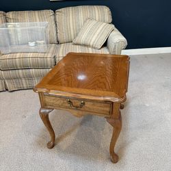 Side Table (FREE)
