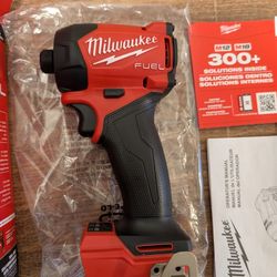 Milwaukee Impact Driver 