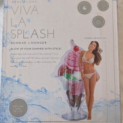 New pool float 