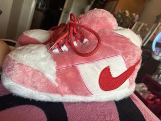Jordan Pink Valentine Sneaker Slippers-read Description