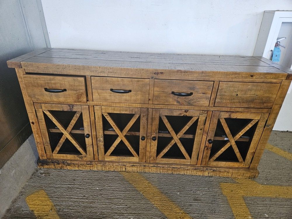 Dresser