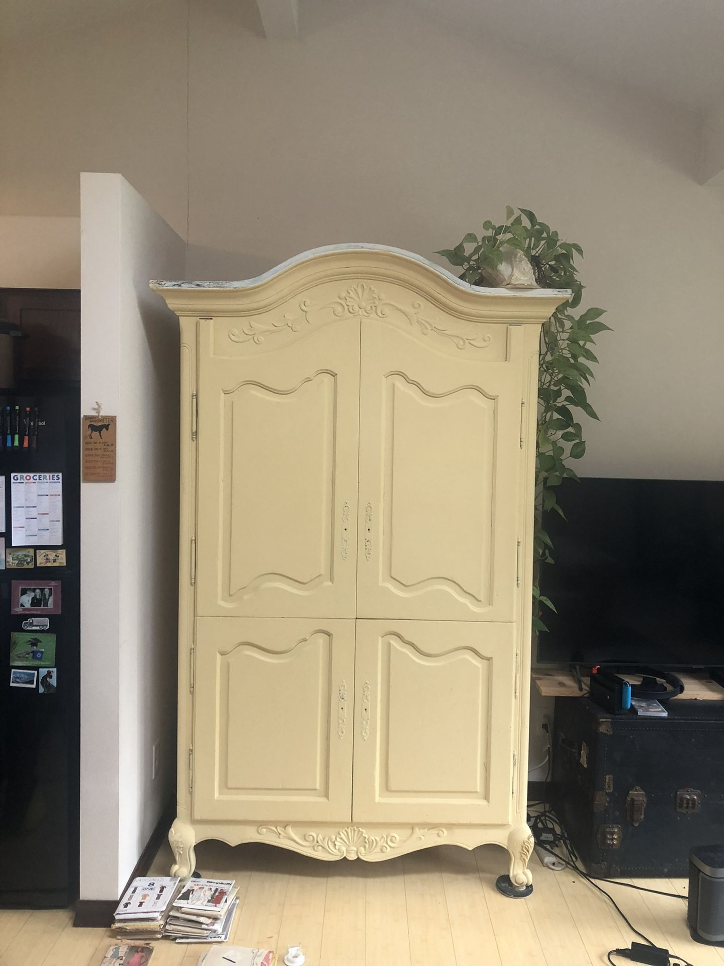 Armoire - Very Solid.