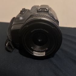 4K ULTRAHD camcorder 