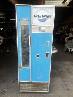1971 Pepsi Machine