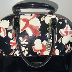 Anne Klein shoulder bag