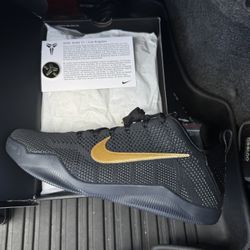 Brand New Nike Kobe XI Fade To Black Size 12