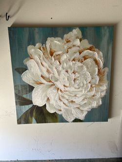 Large oil on canvas flower