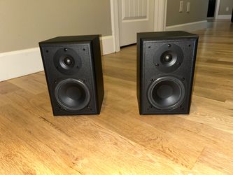 Velodyne CHTSBV bookshelf speakers
