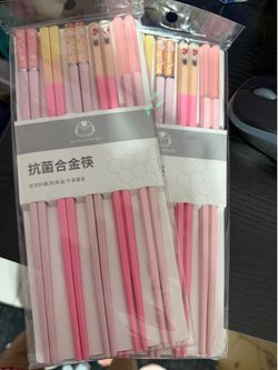 Chopsticks - new - 5 sets - pink