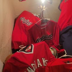 Cleveland Indians Vintage T-shirt Jersey Bundle Extra Large