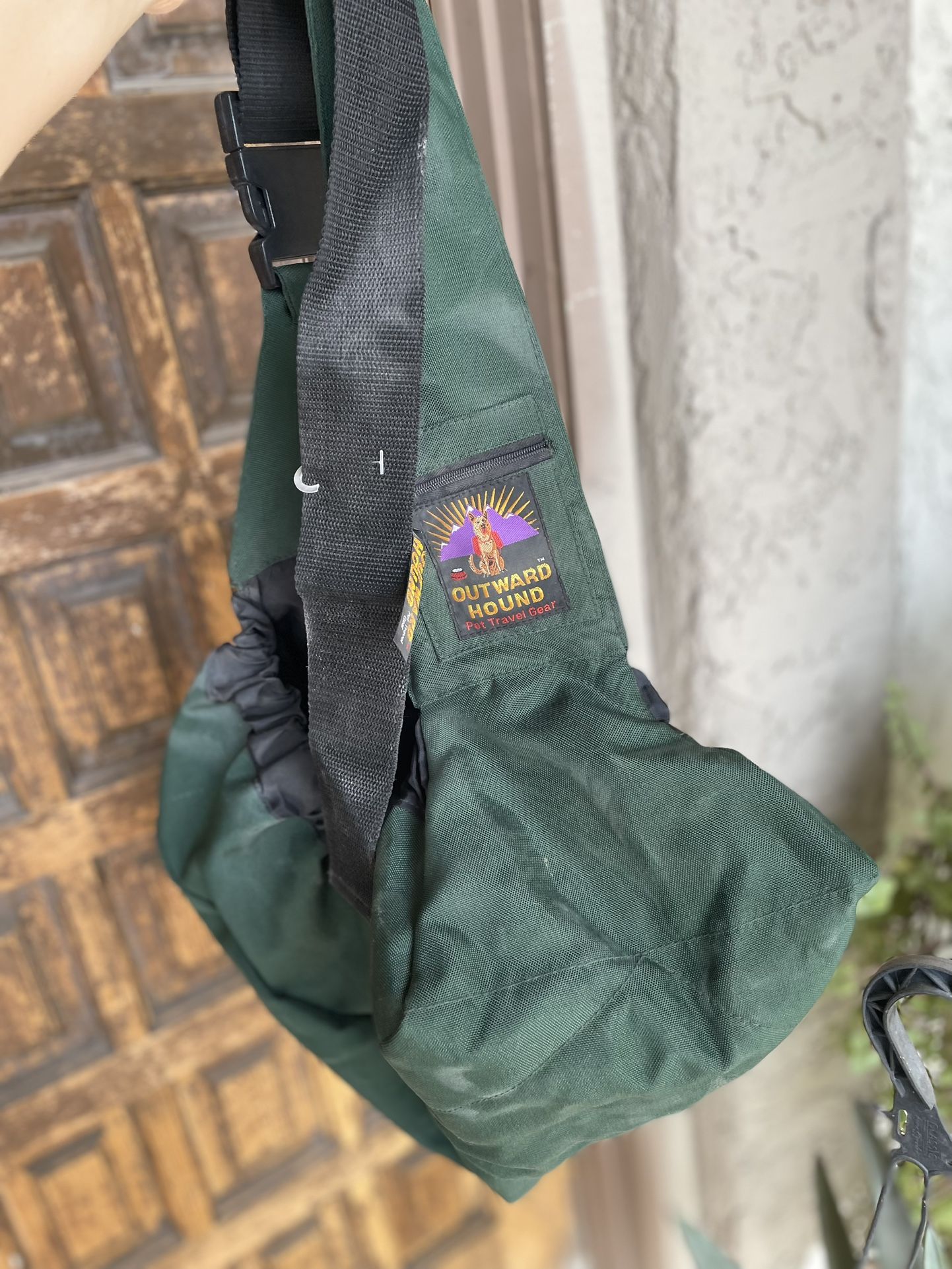 Outward Hound Travel Gear