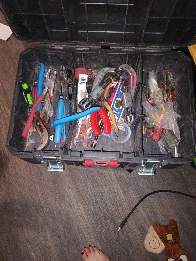 Tool Boxes Miscellaneous Ratchet Set An Other Tools