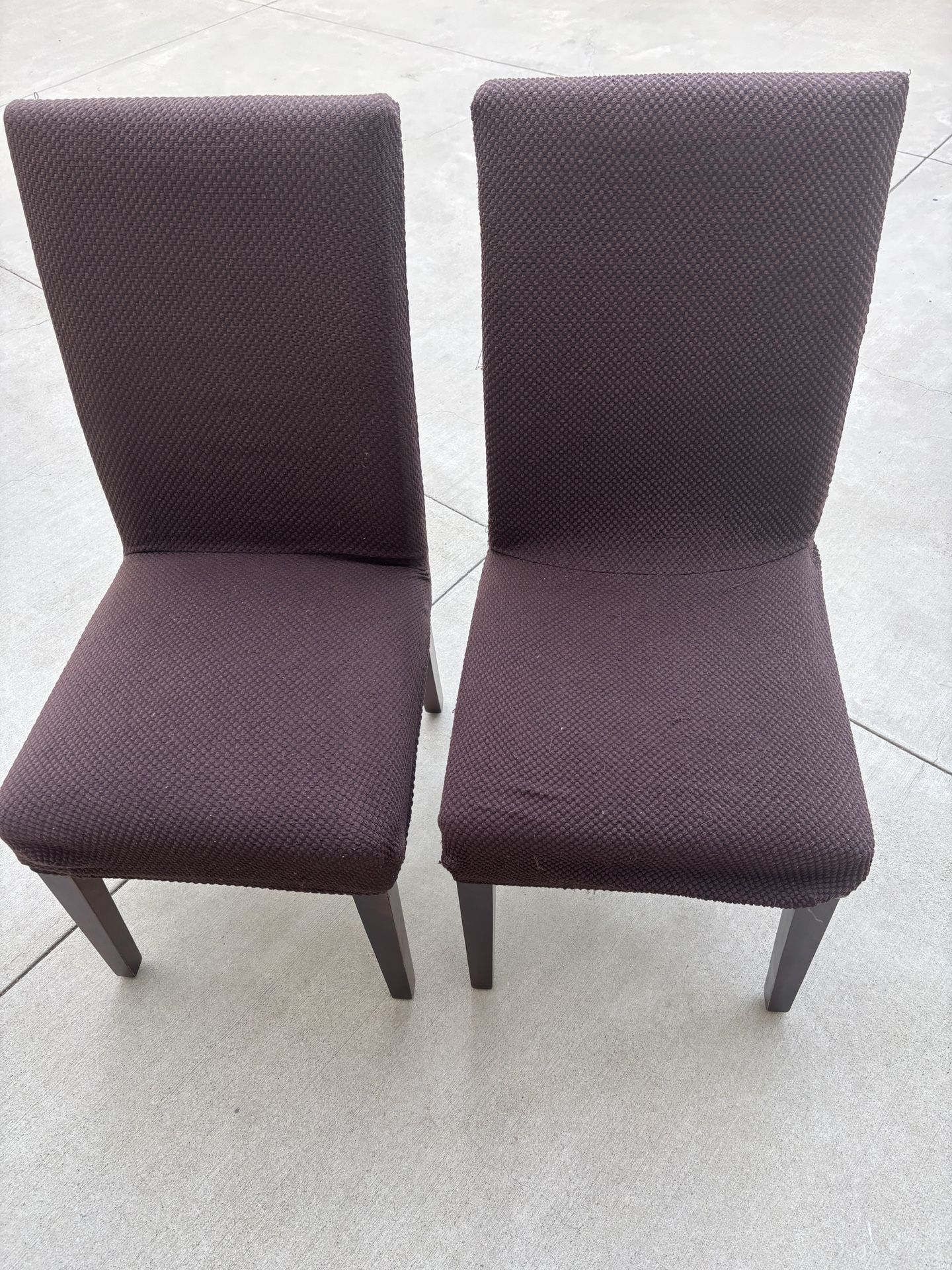 FREE - 6 Dining Room Chairs - FREE
