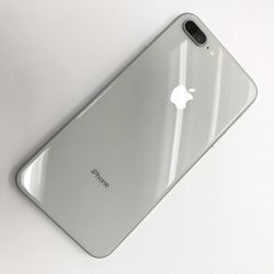 iPhone 8 Plus (64 gb) Unlocked with store warranty 