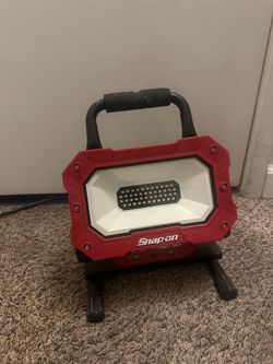 Snap on light