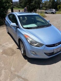 2012 Hyundai Elantra